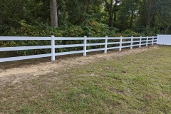 PXL_20220929_190011751-13 rail vinyl fence