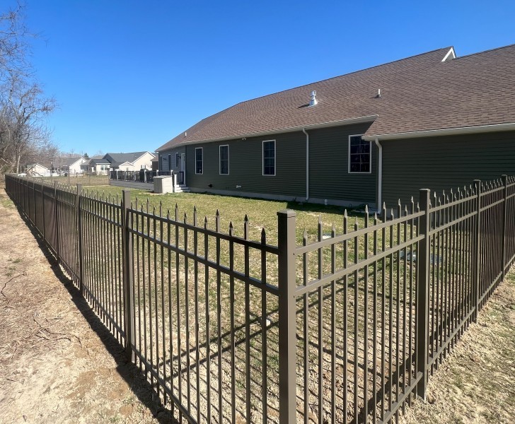 Bronze-aluminum-fence