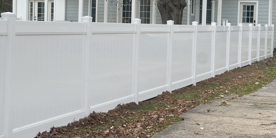 5ft-tall-privacy-fence