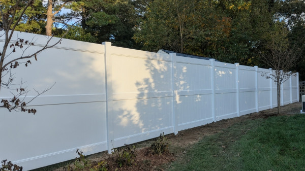 7-ft-tall-privacy-fences-