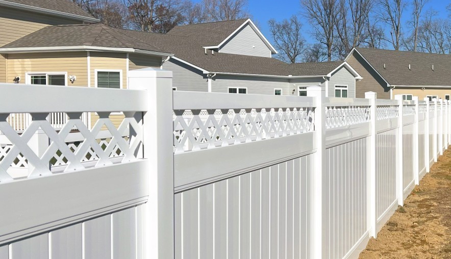 Lattice top fences Lattice-top-fence- Lewes - Delaware