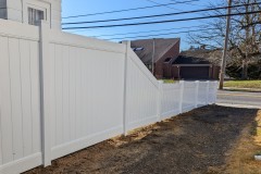 vinyl privacy fence