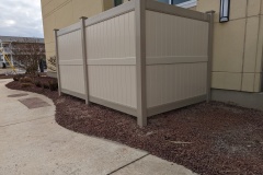 vinyl privacy fence