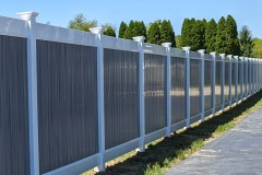 vinyl privacy fence