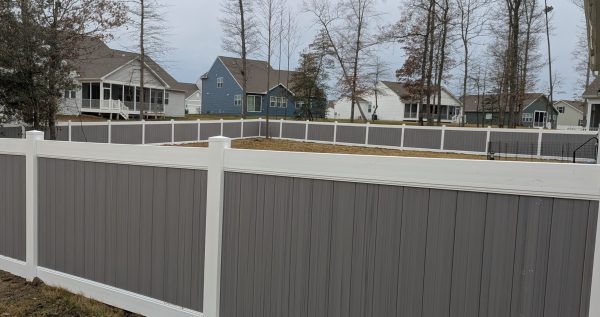 Vinyl-privacy-fence-coastal-cedar-and-white-scaled