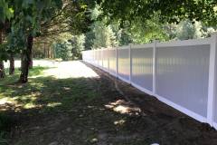 White vinyl Privacy fence