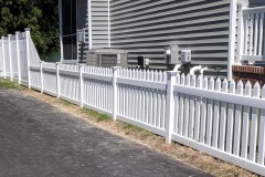 vinyl picket fence