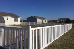 White-Vinyl-Captured-Top-Fence