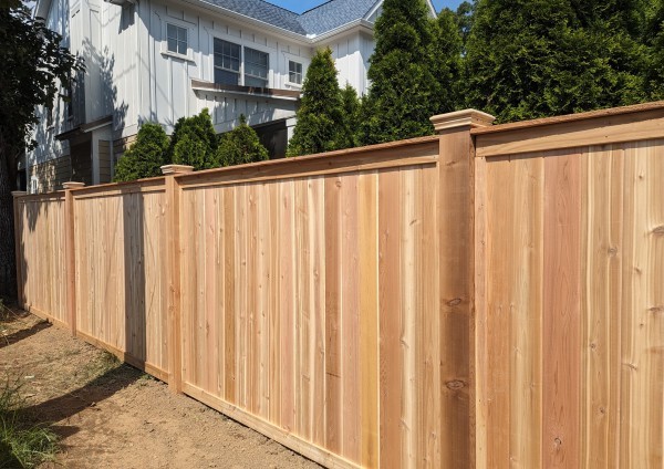 red-cedar-fence-